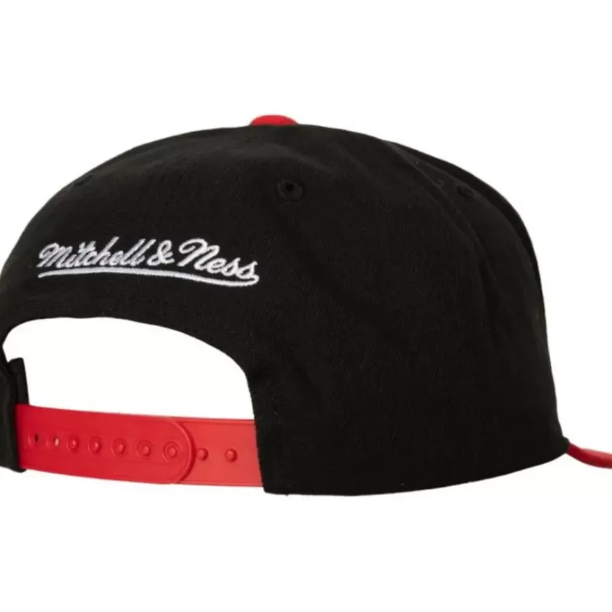 Mitchell & Ness Snapback-2 Tone Side Patch Snapback Chicago Blackhawks