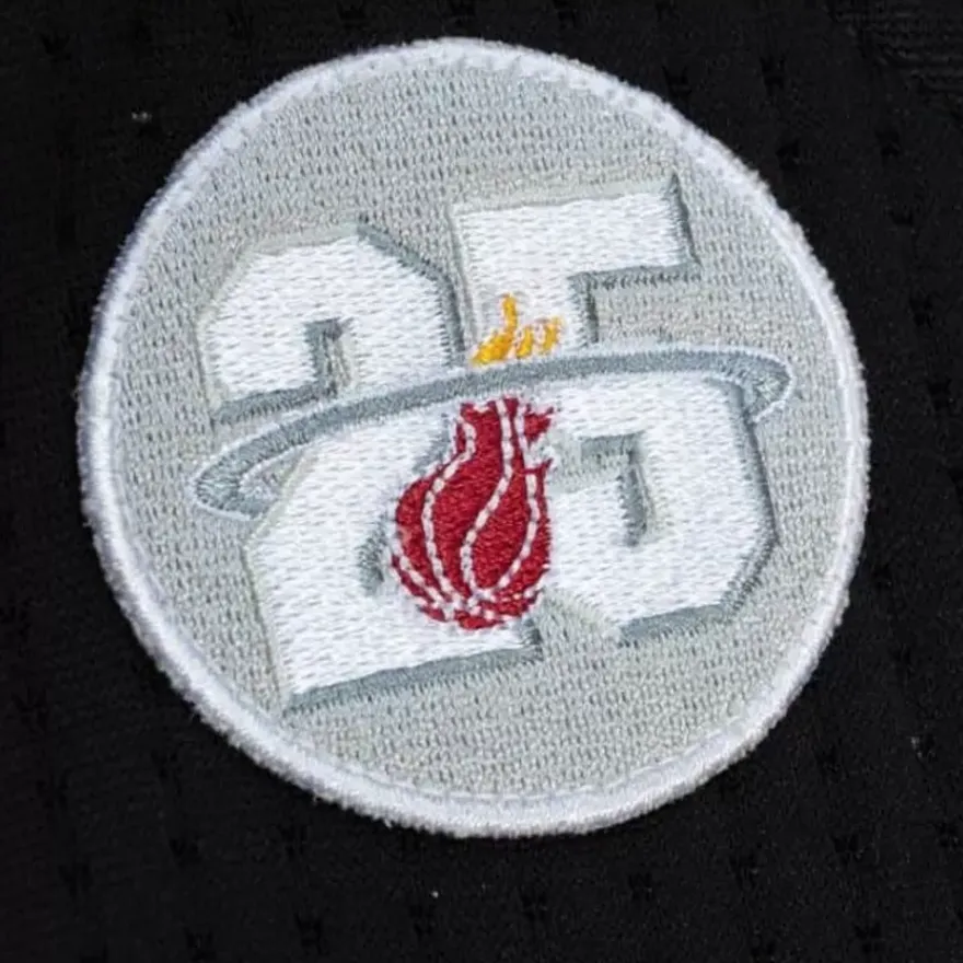 Mitchell & Ness Nba Authentic-Authentic Chris Bosh Miami Heat Road Finals 2012-13 Jersey