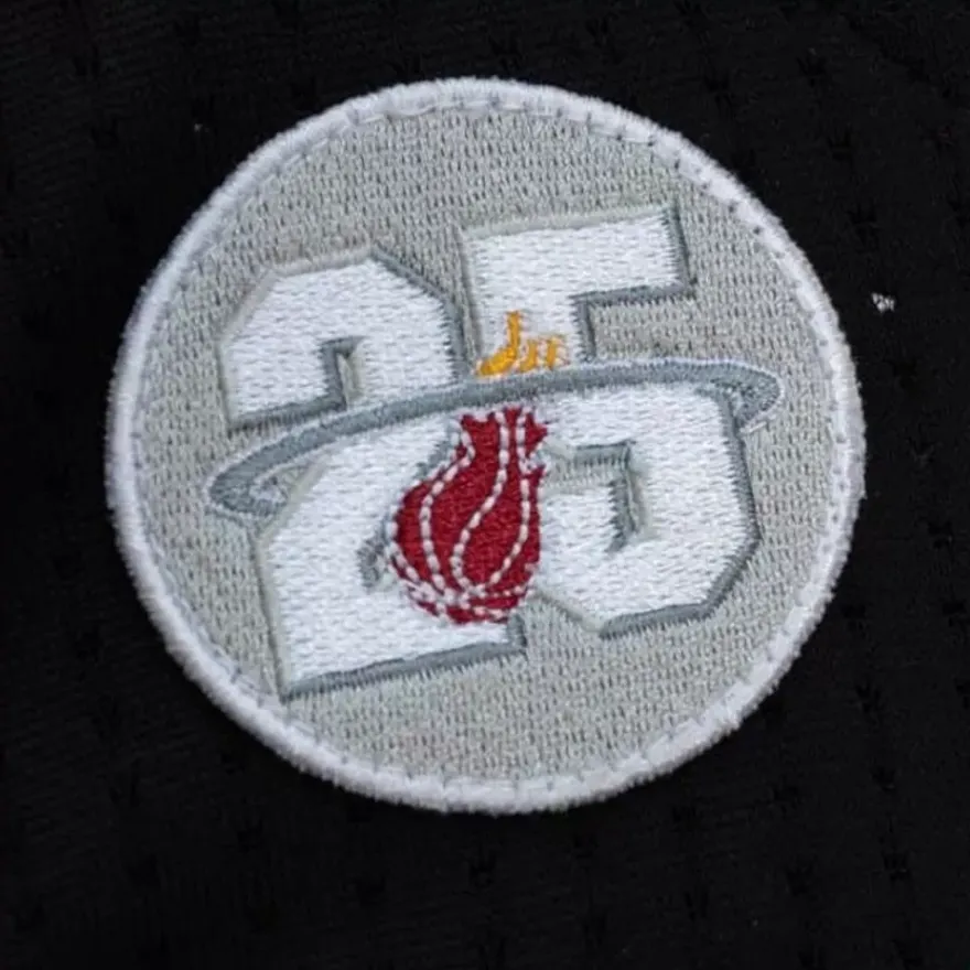 Mitchell & Ness Nba Authentic-Authentic Dwyane Wade Miami Heat Road Finals 2012-13 Jersey