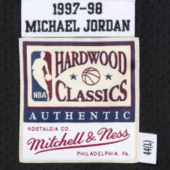 Mitchell & Ness Nba Authentic-Authentic Jersey Chicago Bulls Alternate 1997-98 Michael Jordan