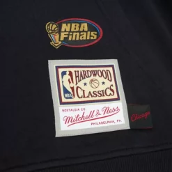 Mitchell & Ness Hoodies & Sweatshirts-Big Face 7.0 Hoodie Chicago Bulls