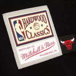 Mitchell & Ness T-Shirts & Tops-Big Face 3.0 Ss Tee Chicago Bulls
