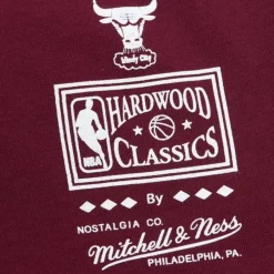 Mitchell & Ness T-Shirts & Tops-Collegiate Ivy League Ls Chicago Bulls