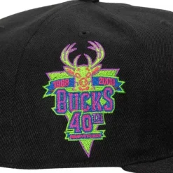 Mitchell & Ness Fitted-Color Bomb Fitted Hwc Milwaukee Bucks