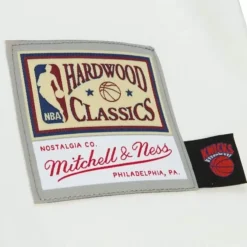 Mitchell & Ness T-Shirts & Tops-Cream Ss Tee New York Knicks
