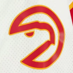 Mitchell & Ness Shorts-Cream Swingman Shorts Atlanta Hawks 1986
