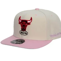 Mitchell & Ness Fitted-Hop On Fitted Chicago Bulls
