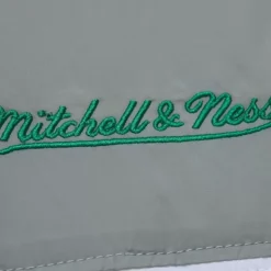 Mitchell & Ness Jackets & Outerwear-In The Clutch Puffer Jacket Vintage Logo Philadelphia Eagles