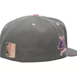 Mitchell & Ness Fitted-Lavender Dreams Fitted Hwc Chicago Bulls