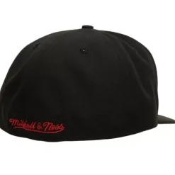 Mitchell & Ness Fitted-Lifestyle Fitted Hat Unlv