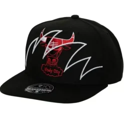 Mitchell & Ness Fitted-Shark Bite Fitted Hwc Hat Chicago Bulls