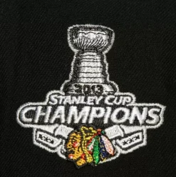 Mitchell & Ness Fitted-Side Patch Fitted Chicago Blackhawks