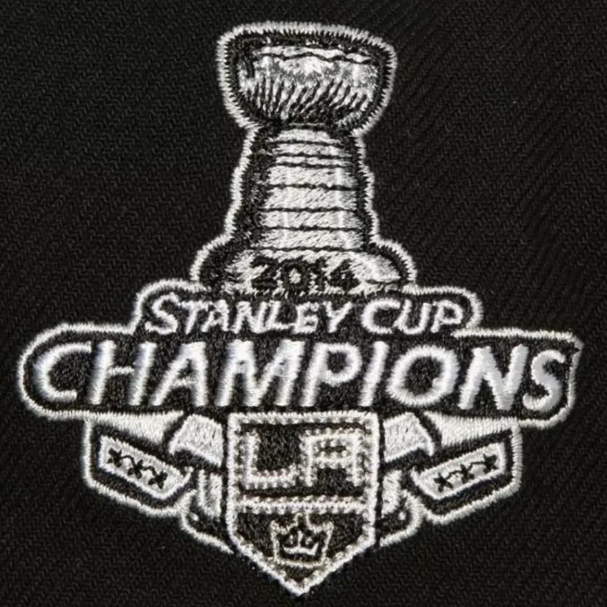 Mitchell & Ness Fitted-Side Patch Fitted Los Angeles Kings