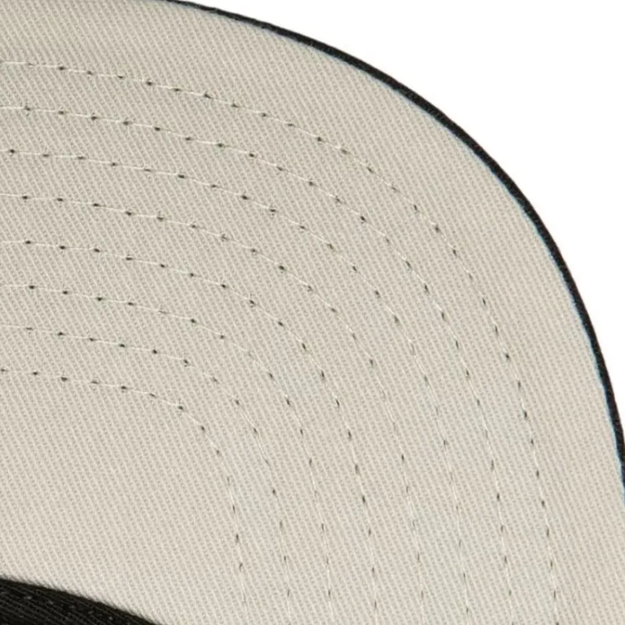 Mitchell & Ness Fitted-Side Patch Fitted Los Angeles Kings