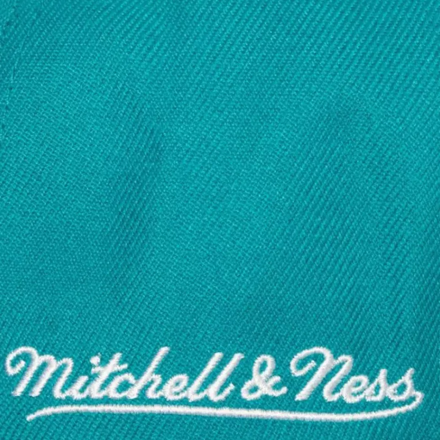 Mitchell & Ness Fitted-Side Patch Fitted San Jose Sharks