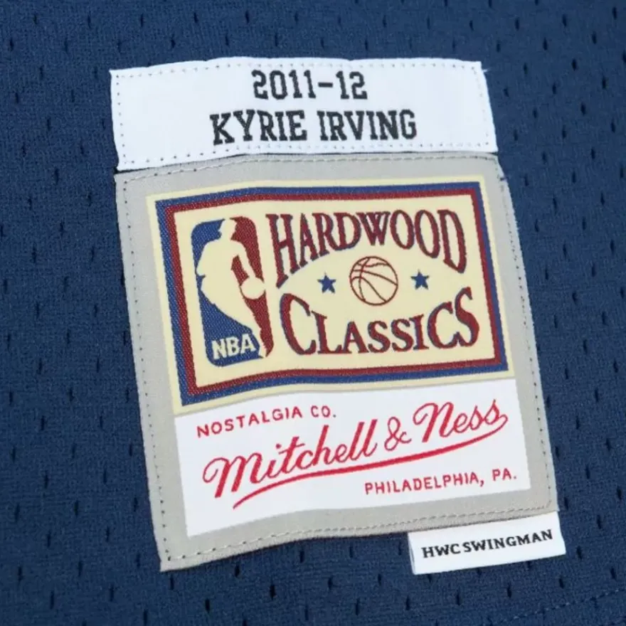 Mitchell & Ness Nba Swingman-Swingman Kyrie Irving Cleveland Cavaliers Alternate 2011-12 Jersey