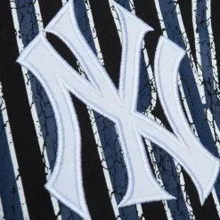 Mitchell & Ness T-Shirts & Tops-Team Og Premium Ss Tee New York Yankees