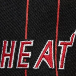 Mitchell & Ness Snapback-Team Pin Snapback Hwc Miami Heat