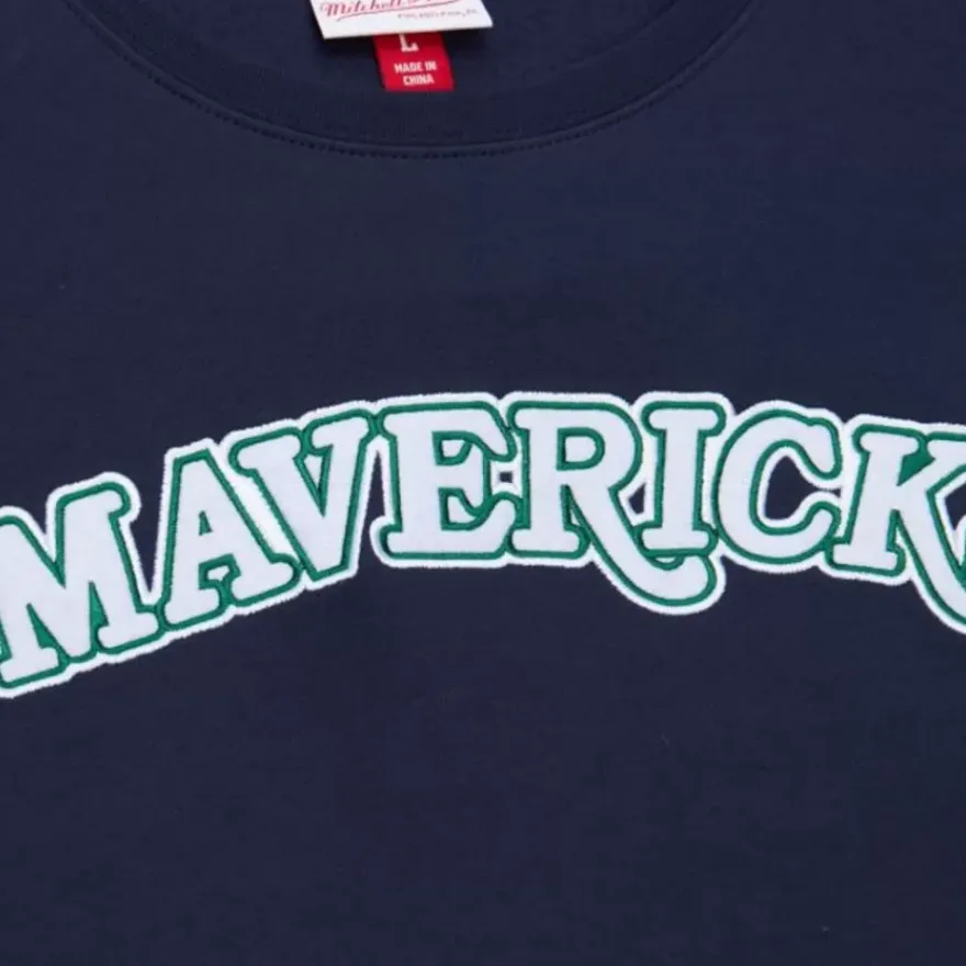 Mitchell & Ness Hoodies & Sweatshirts-There And Back Fleece Crew Dallas Mavericks