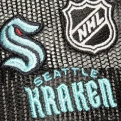 Mitchell & Ness Snapback-Times Up Trucker Seattle Kraken