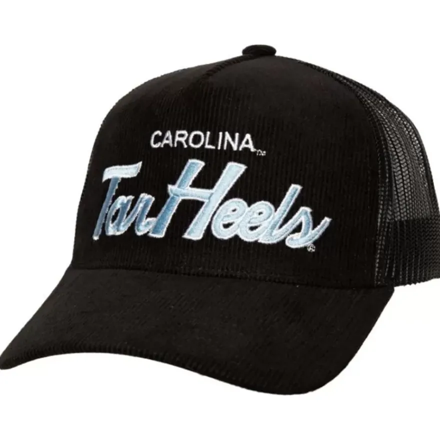 Mitchell & Ness Snapback-Times Up Trucker University Of North Carolina
