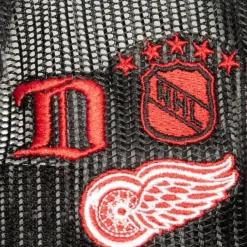 Mitchell & Ness Snapback-Times Up Trucker Vntg Detroit Red Wings