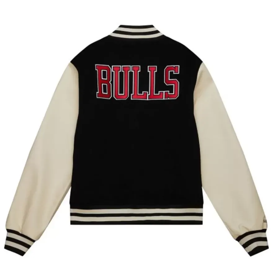Mitchell & Ness Jackets & Outerwear-Unisex Varsity Jacket Chicago Bulls