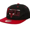 Mitchell & Ness Snapback-Varsity Letter Snapback Chicago Bulls