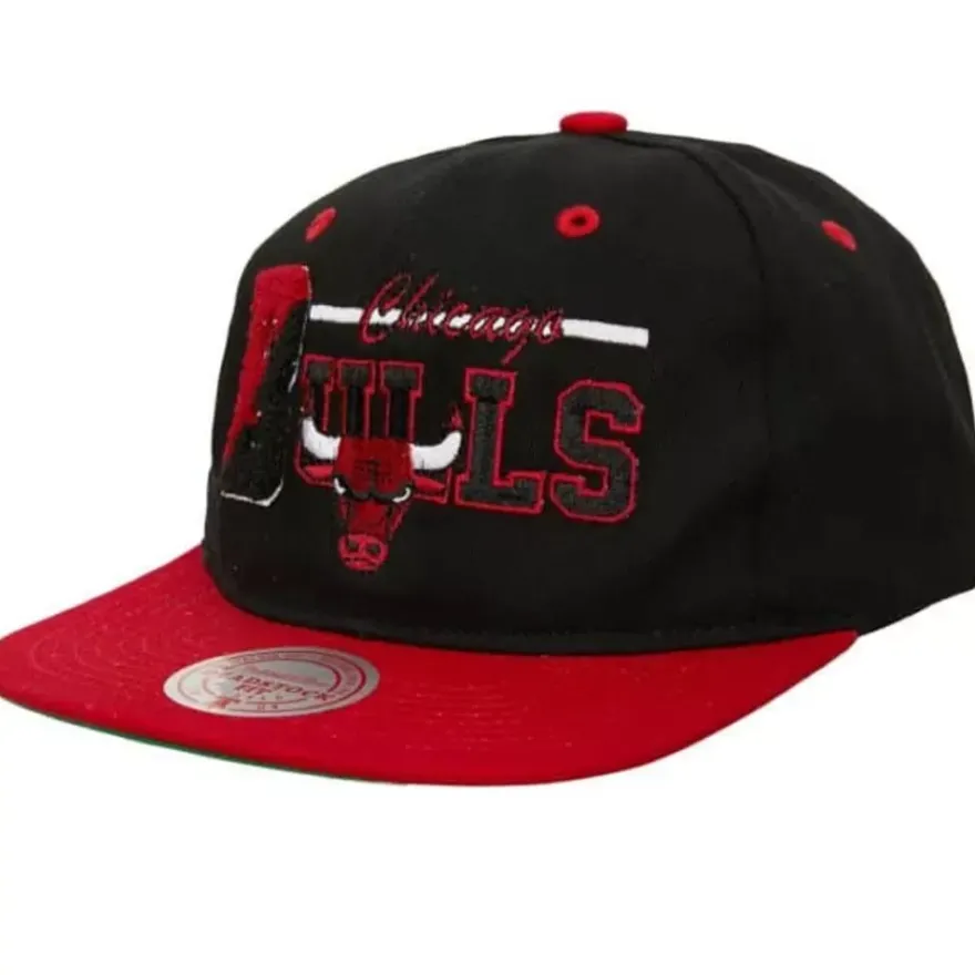 Mitchell & Ness Snapback-Varsity Letter Snapback Chicago Bulls
