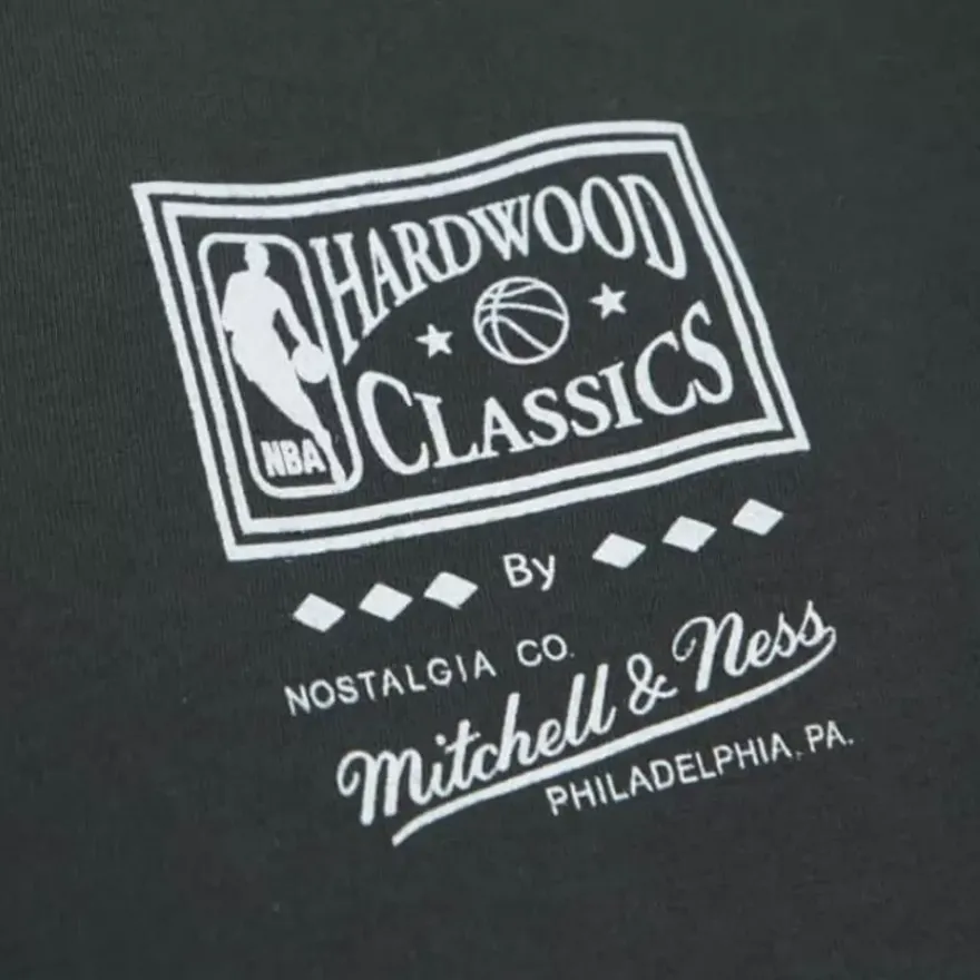 Mitchell & Ness T-Shirts & Tops-Vintage Cracked Tee Philadelphia 76Ers