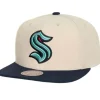Mitchell & Ness Snapback-Vintage Cream Snapback Seattle Kraken