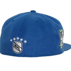 Mitchell & Ness Fitted-Vintage Fitted Vancouver Canucks