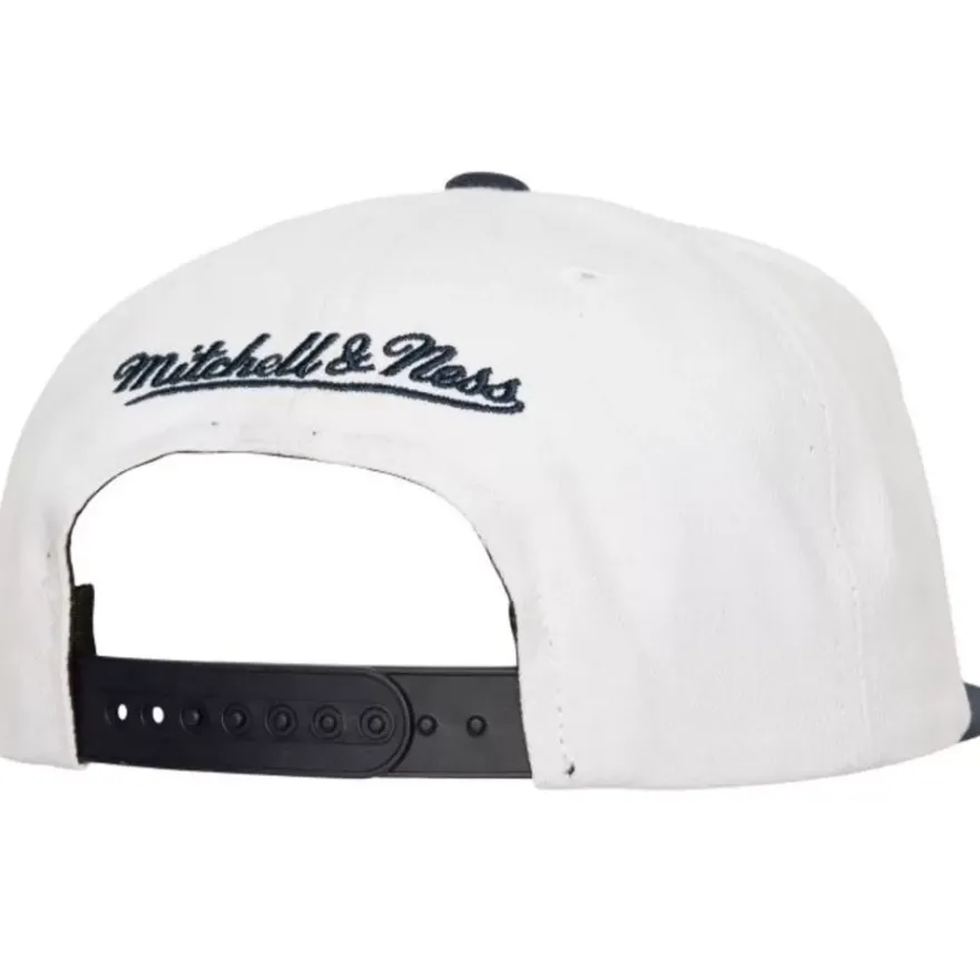 Mitchell & Ness Snapback-Vintage Sharktooth Snapback Columbus Blue Jackets